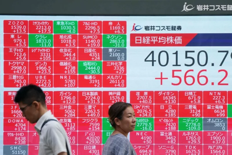 10 Powerful Updates in the Indian Stock Market: Gift Nifty, Nasdaq Soars to Record Highs, and Gold Price Insights